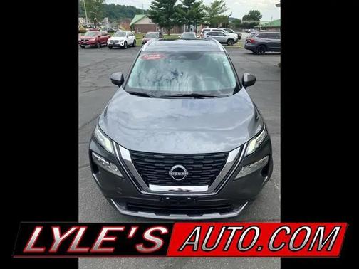 Gray 2023 Nissan Rogue SL