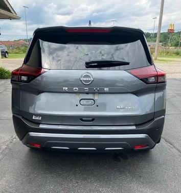 Gray 2023 Nissan Rogue SL