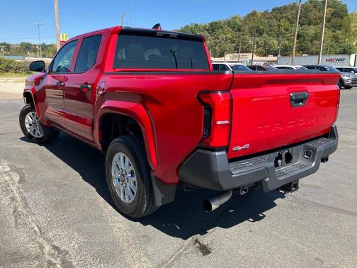 2024 Toyota Tacoma SR