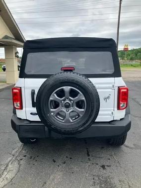 White 2024 Ford Bronco Big Bend 4 Door 4x4