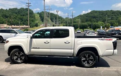 2019 Toyota Tacoma TRD Sport