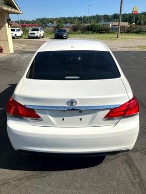 2011 Toyota Avalon Base