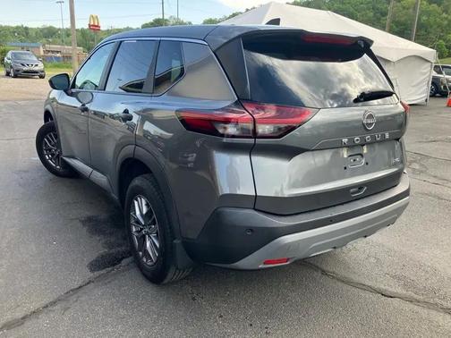 Gray 2023 Nissan Rogue S