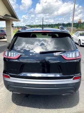 2019 Jeep Cherokee Altitude
