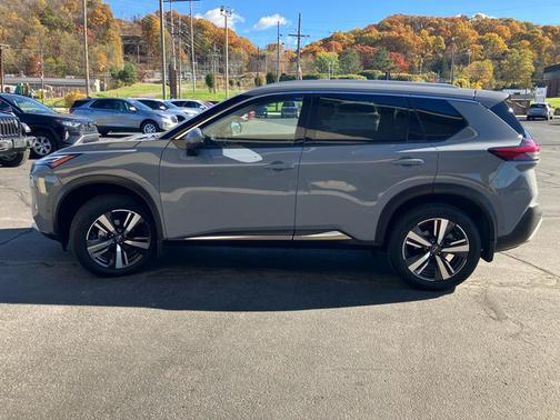 2022 Nissan Rogue Platinum