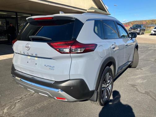 2022 Nissan Rogue Platinum