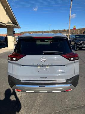 2022 Nissan Rogue Platinum