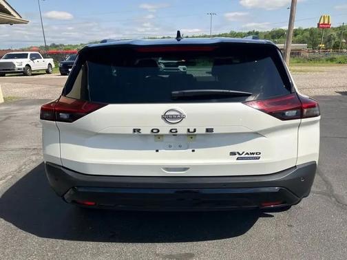 White 2023 Nissan Rogue SV