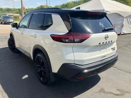 White 2023 Nissan Rogue SV