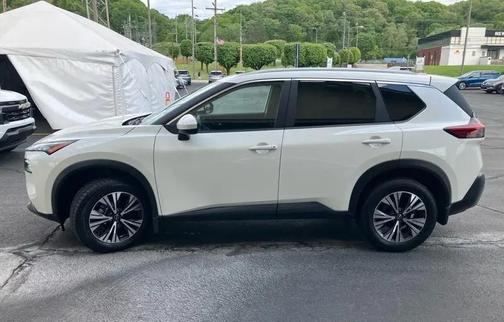 White 2023 Nissan Rogue SV