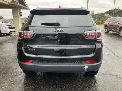 Black 2025 Jeep Compass Latitude