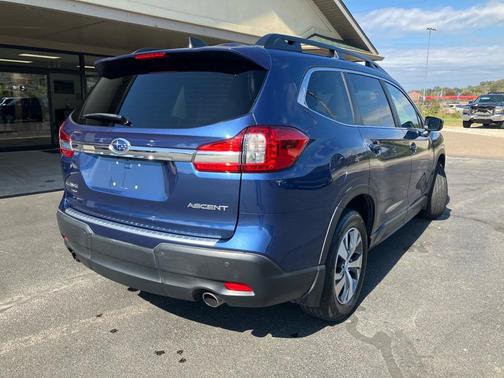 2019 Subaru Ascent Premium 8-Passenger