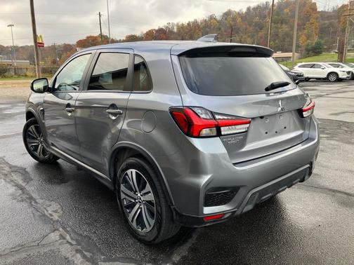 2024 Mitsubishi Outlander Sport SE