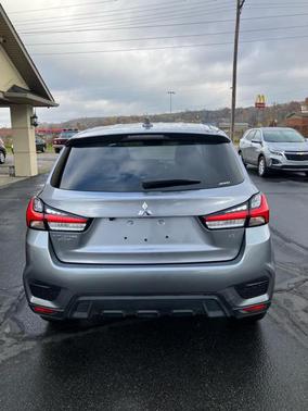 2024 Mitsubishi Outlander Sport SE