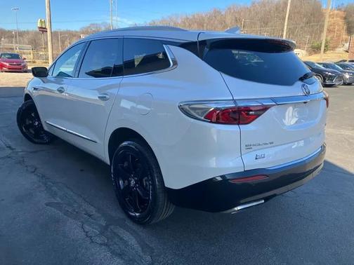 2023 Buick Enclave AWD 4dr Essence
