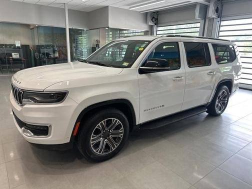 2023 Jeep Wagoneer L Series II