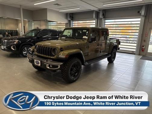 2025 Jeep Gladiator Sport