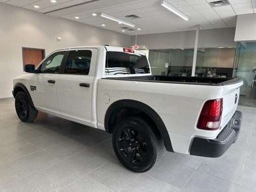 2024 RAM 1500 Classic SLT