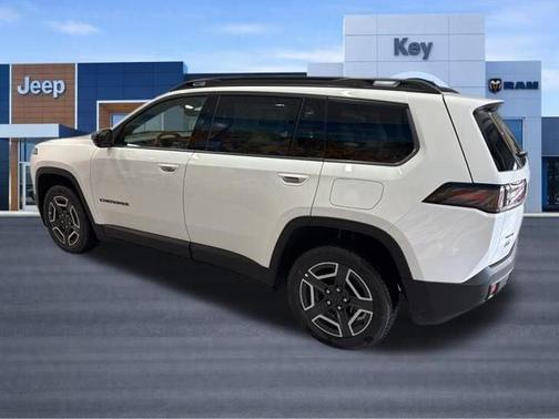 2026 Jeep Cherokee LAREDO/LIMITED