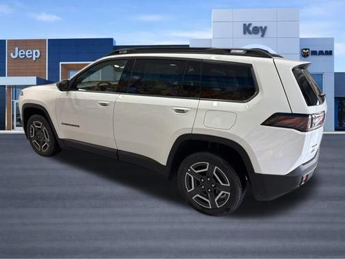 2026 Jeep Cherokee LAREDO/LIMITED