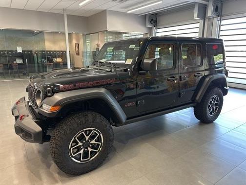 2025 Jeep Wrangler Rubicon
