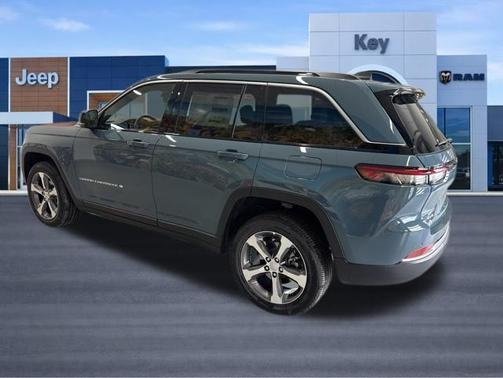 Steel Blue 2026 Jeep Grand Cherokee Limited
