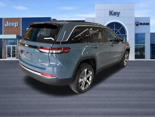 Steel Blue 2026 Jeep Grand Cherokee Limited