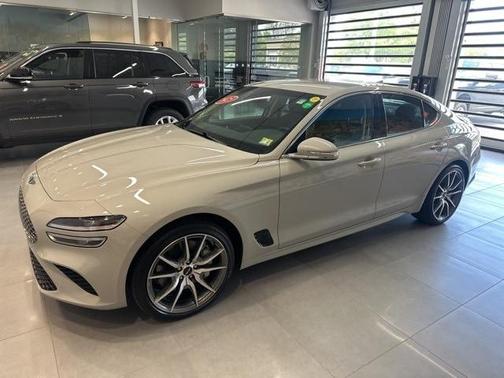 2025 Genesis G70 2.5T
