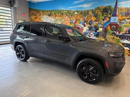 2021 Jeep Grand Cherokee L Laredo
