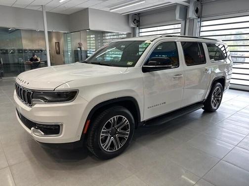2023 Jeep Wagoneer L Series II