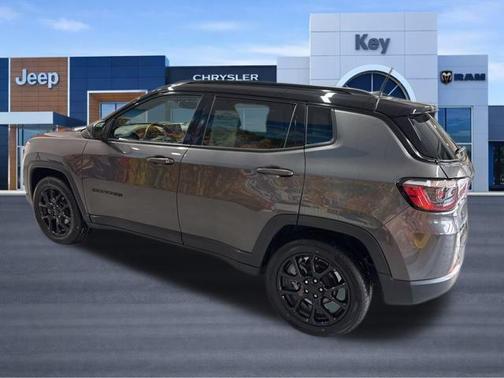 2022 Jeep Compass Altitude