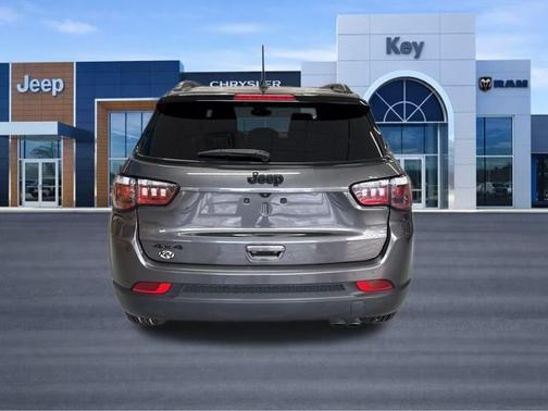 2022 Jeep Compass Altitude