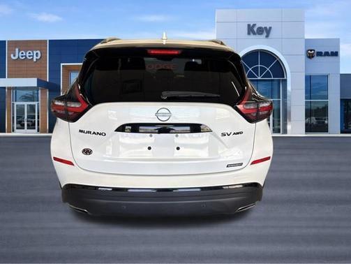 White 2024 Nissan Murano SV