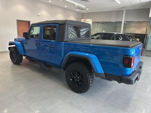 2021 Jeep Gladiator Sport