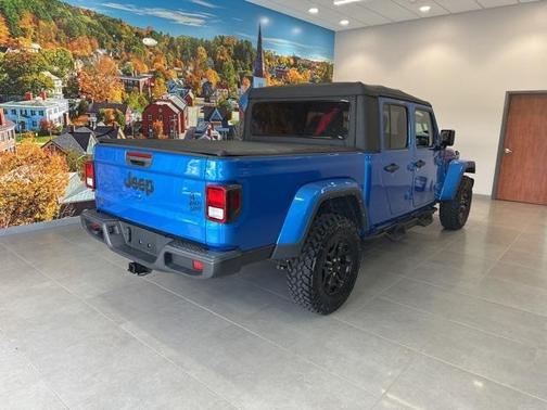 2021 Jeep Gladiator Sport