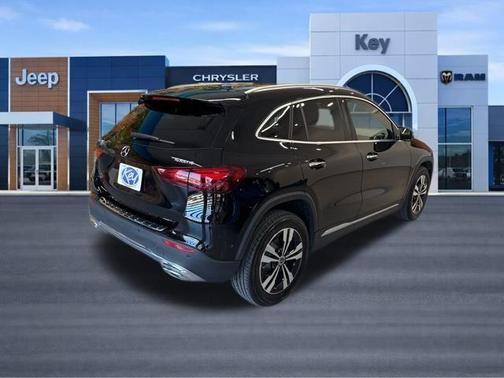 2024 Mercedes-Benz GLA 250 Base 4MATIC