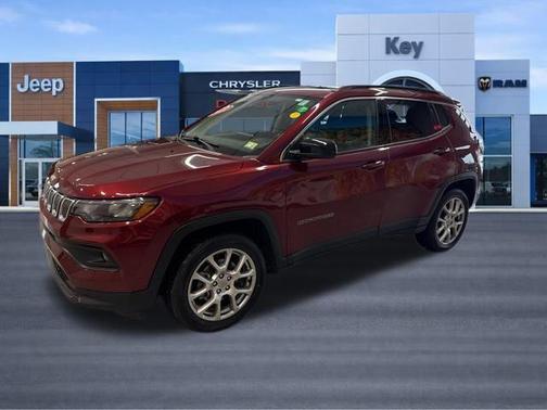 2022 Jeep Compass Latitude Lux