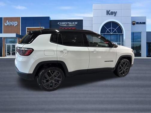 Bright White Clearcoat 2026 Jeep Compass Limited
