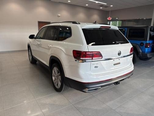 2022 Volkswagen Atlas 3.6L SE w/Technology