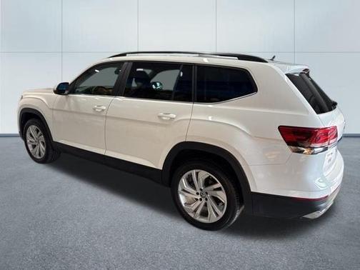 2022 Volkswagen Atlas 3.6L SE w/Technology