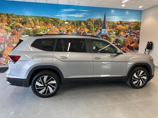 2025 Volkswagen Atlas 2.0T SE