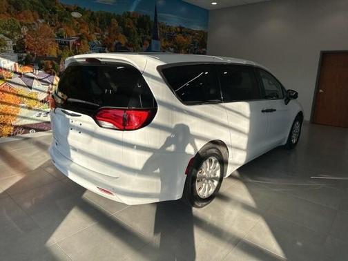 2019 Chrysler Pacifica L