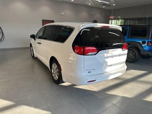 2019 Chrysler Pacifica L