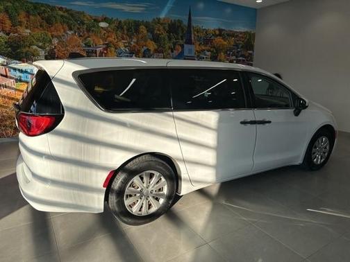 2019 Chrysler Pacifica L