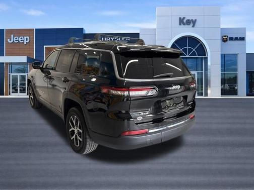 Diamond Black 2023 Jeep Grand Cherokee L Limited