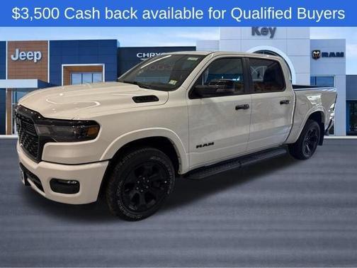 Bright White Clearcoat 2026 RAM 1500 Big Horn/Lone Star