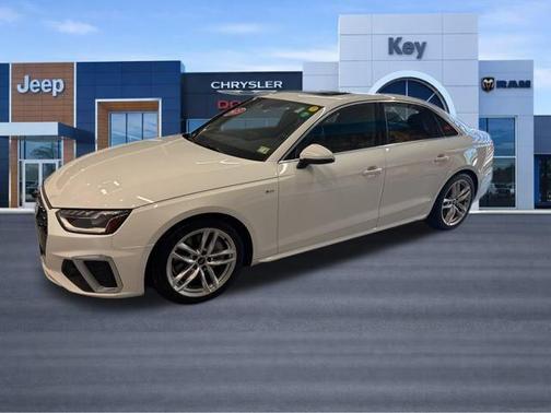 2023 Audi A4 45 S line Premium Plus