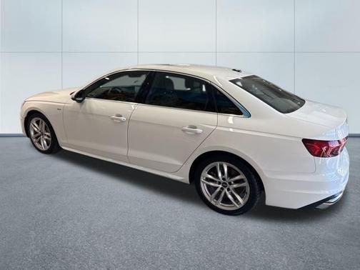 2023 Audi A4 45 S line Premium Plus