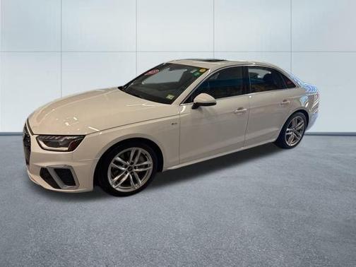 2023 Audi A4 45 S line Premium Plus