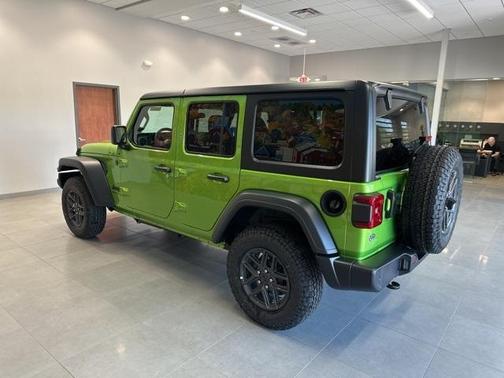 2025 Jeep Wrangler Sport
